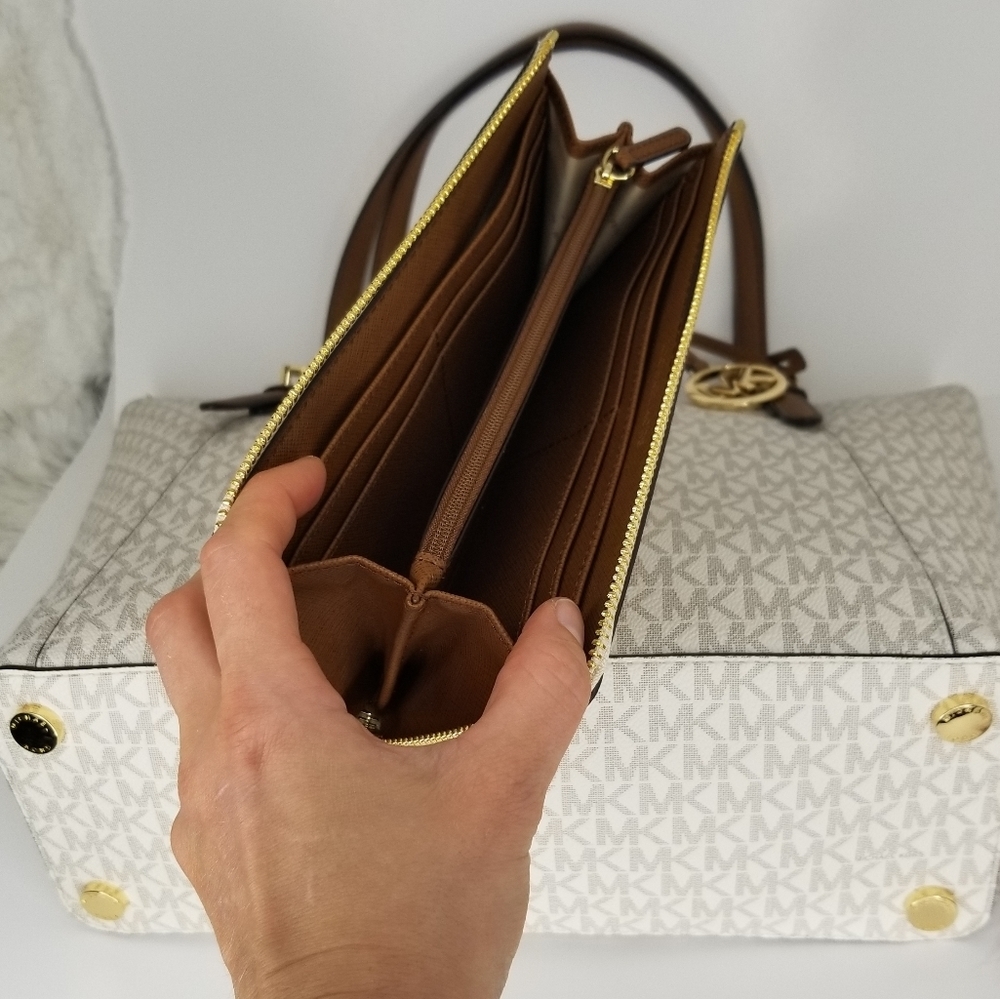 3PCS Michael Kors SET BAG WALLET + CHARMS - Picture 3 of 8